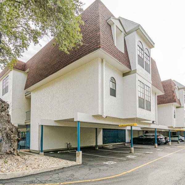 French Place Apartments general photo