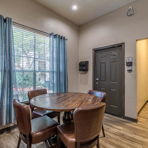 Carlyle Place Apartments general photo