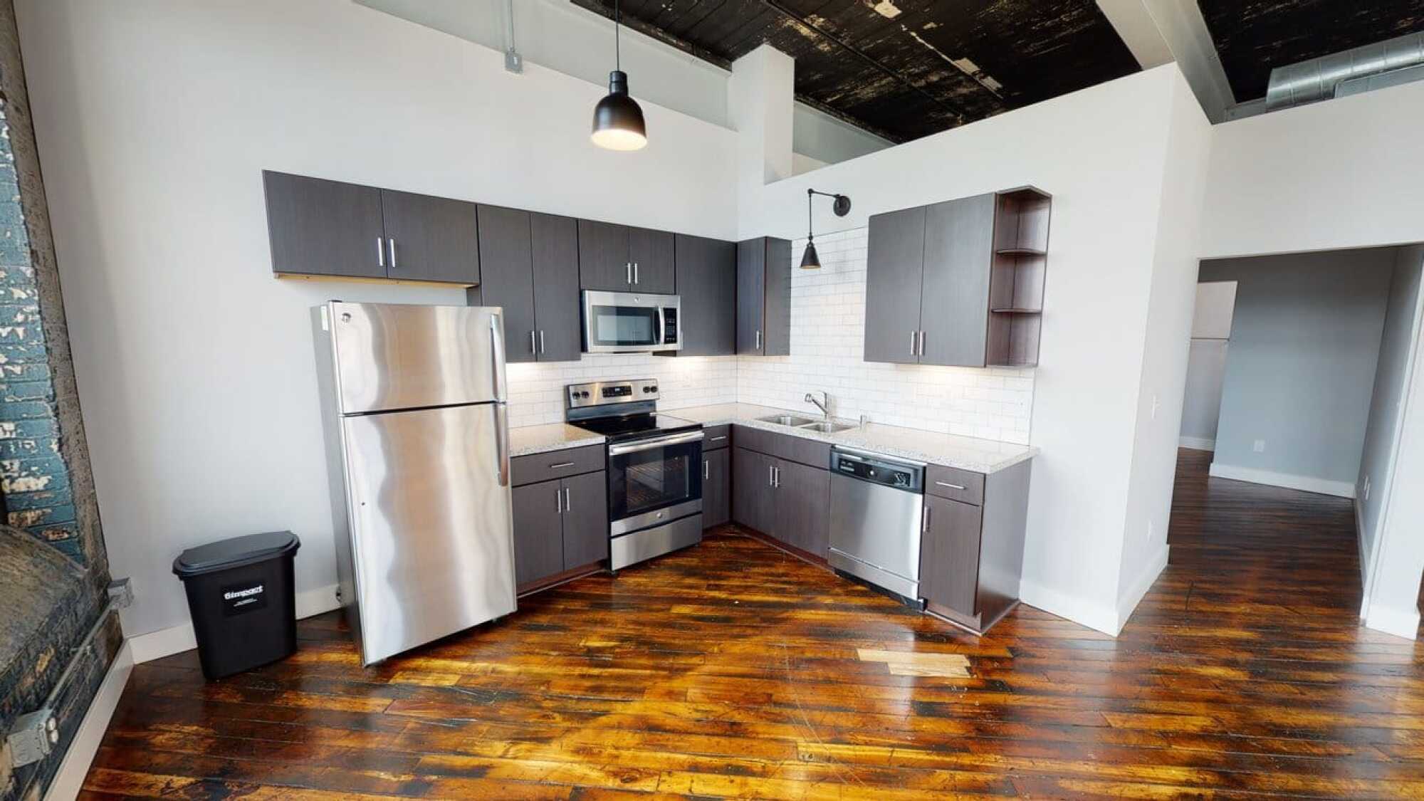 A6 900sf