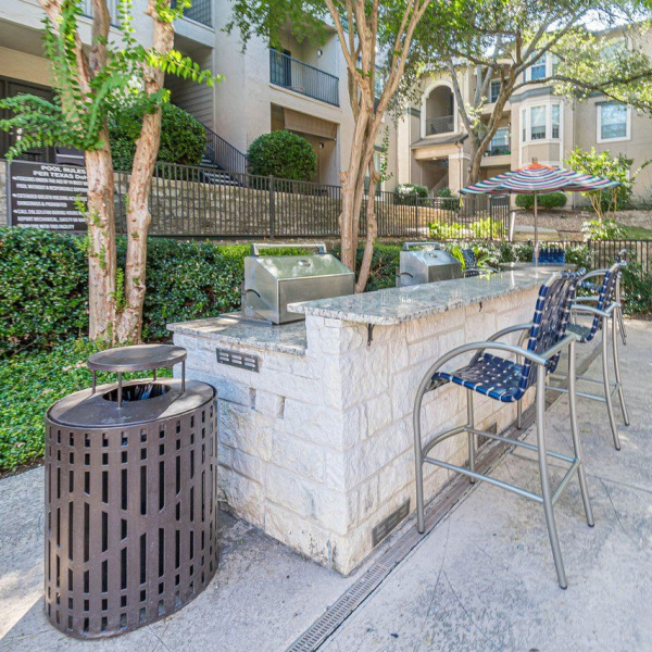 Carlyle Place Apartments general photo