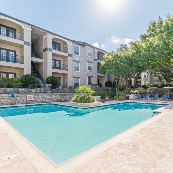 Carlyle Place Apartments general photo