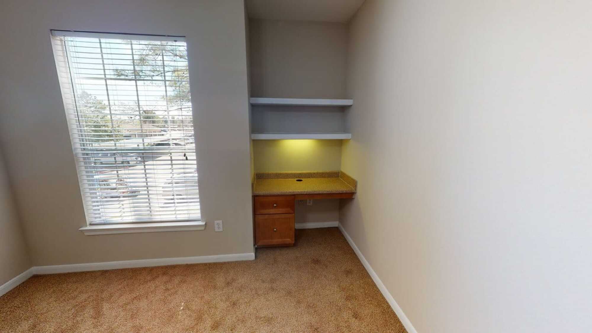 A1 700sf