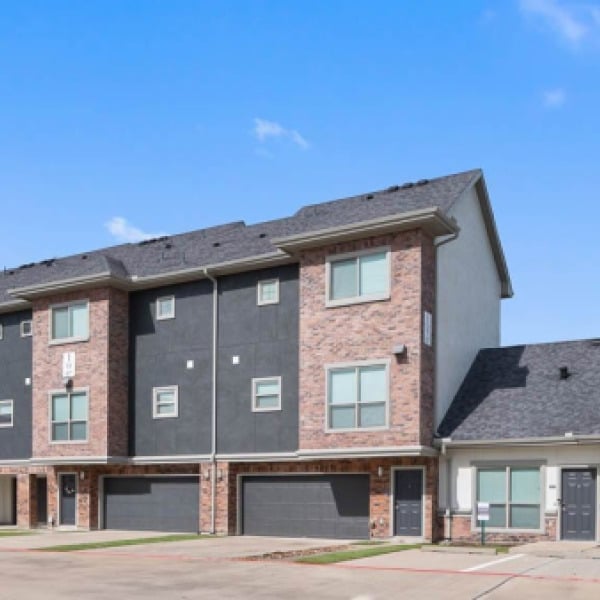 Townhomes at Lake Park general photo