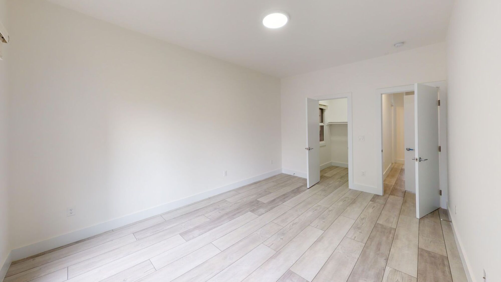225 Mallorca Way