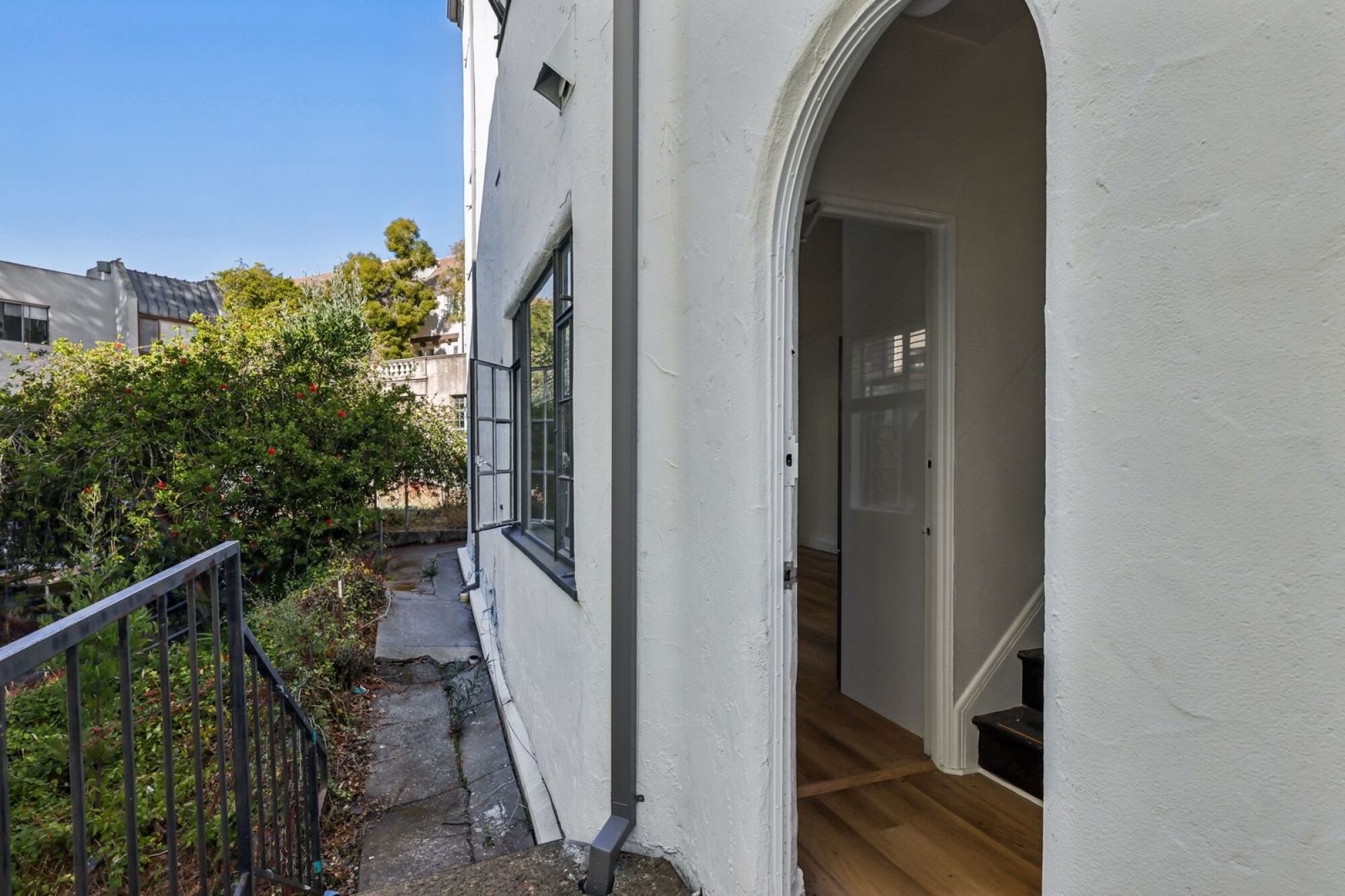 2369 Le Conte Avenue