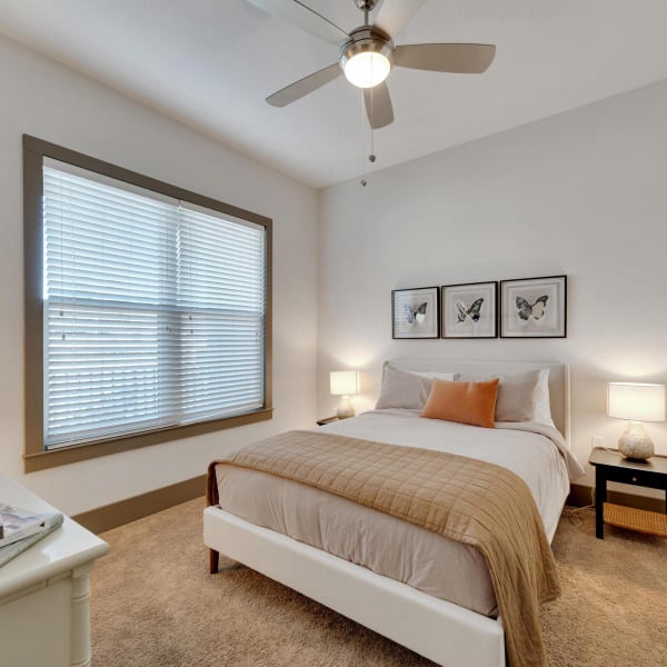 Unit bedroom