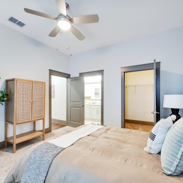 Unit bedroom