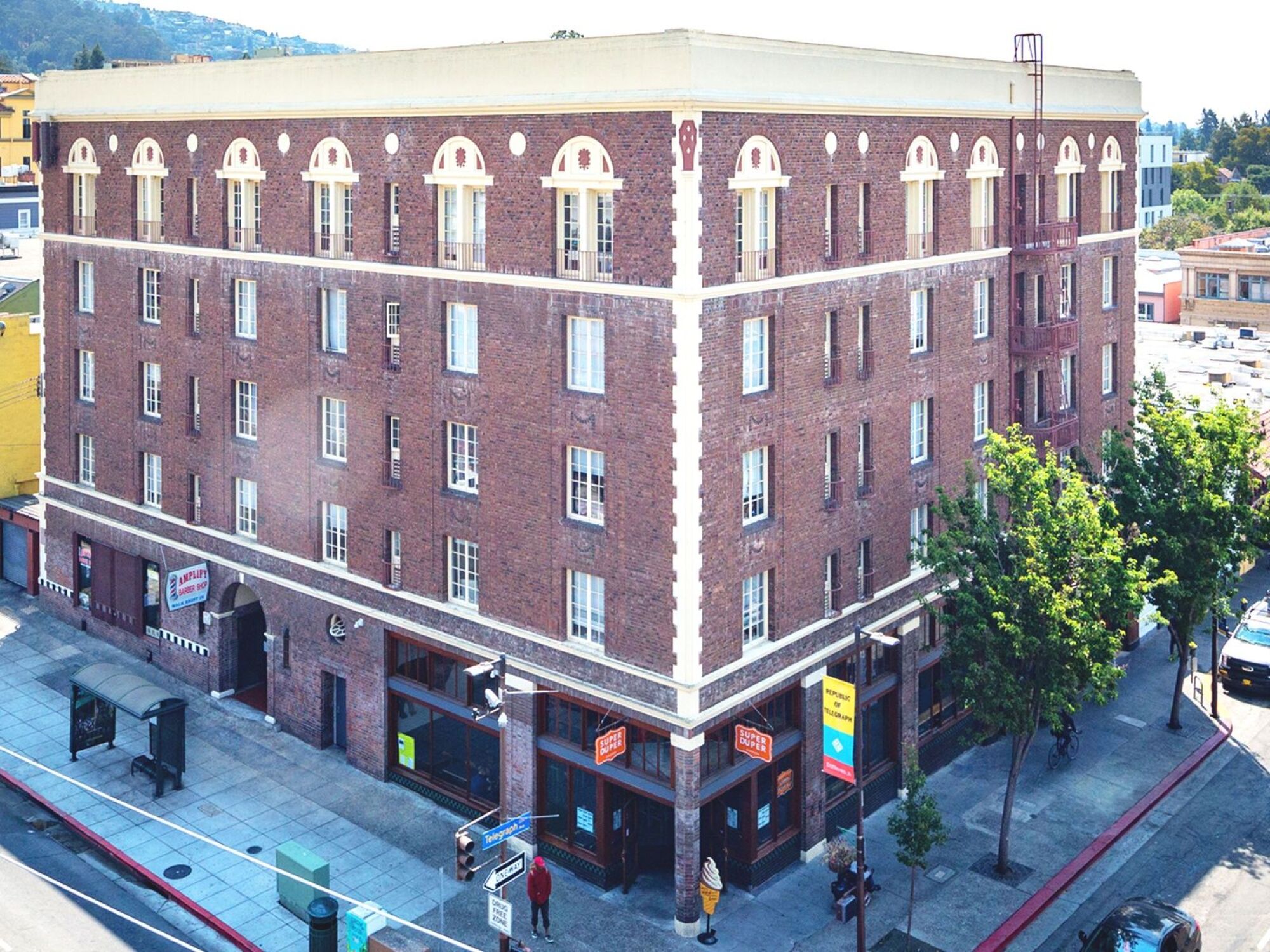 2500 Durant Avenue