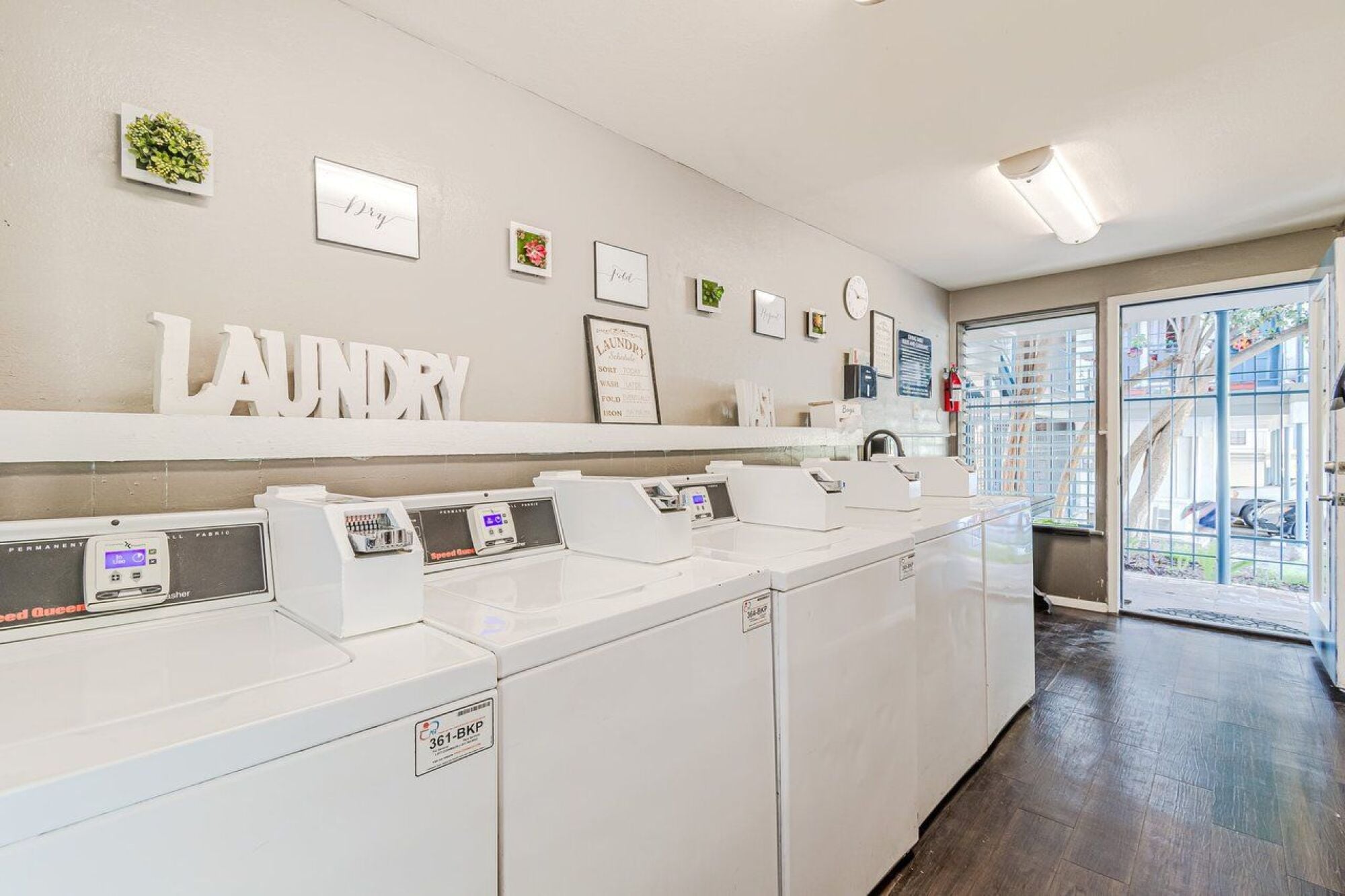 Clothes Care Center