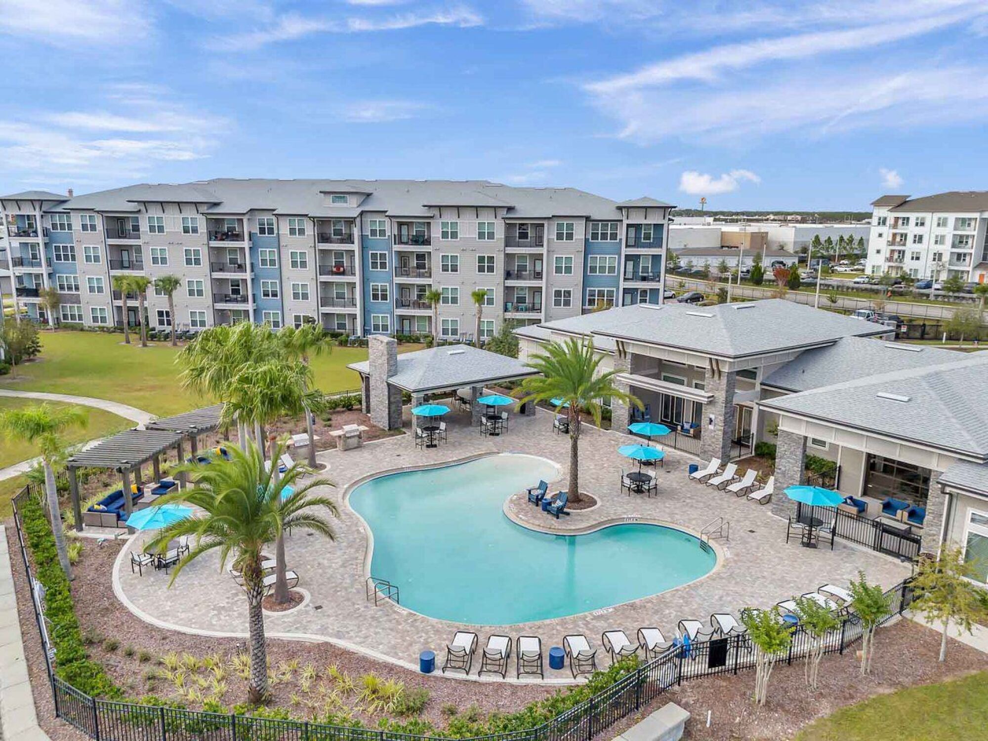 Beach-Entry Pool
