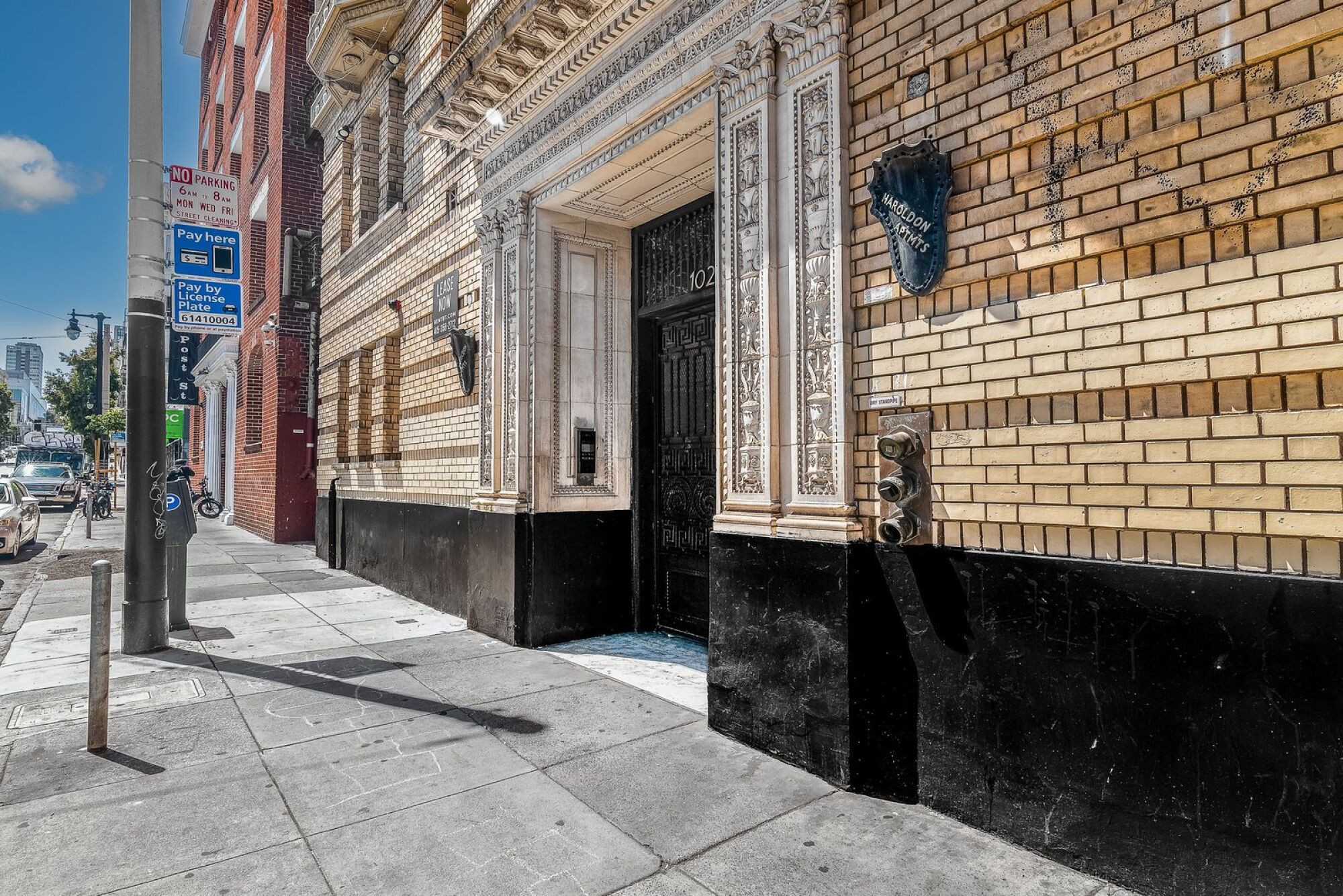 1020 Post Street