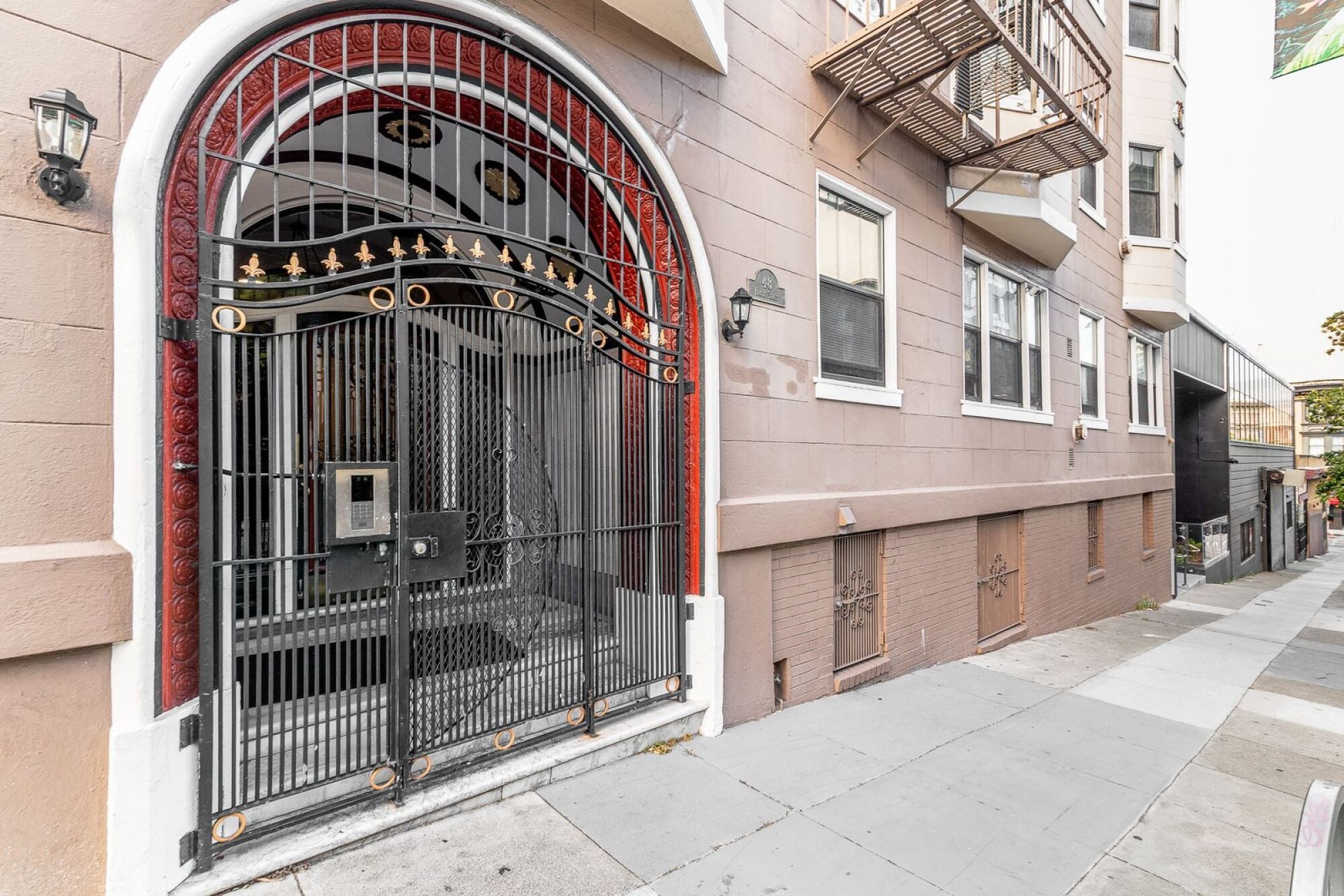 48 Haight