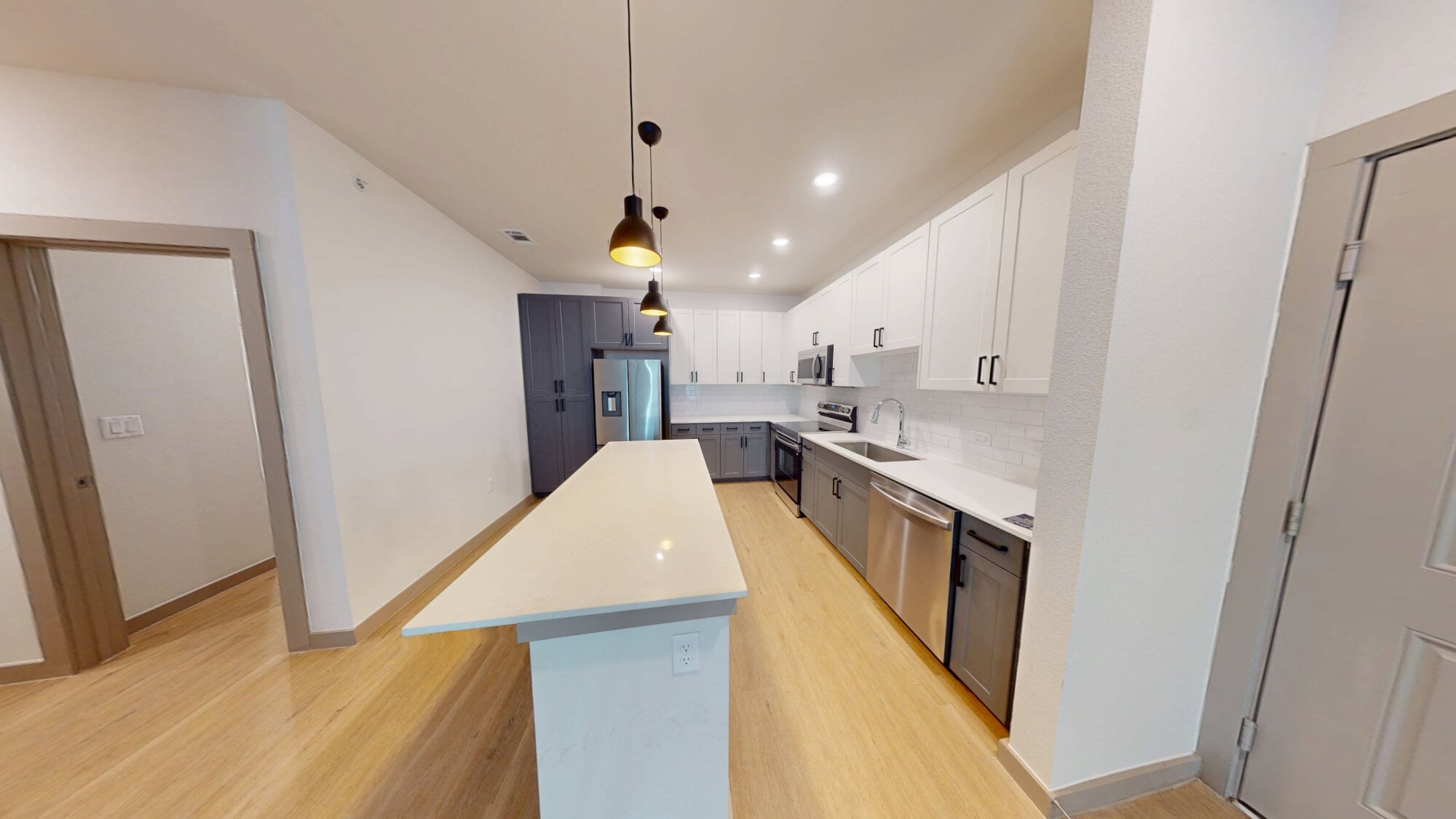Clydesale - 3 Bed / 2 Bath