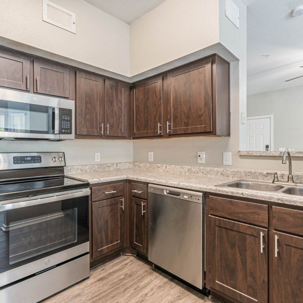 Carlyle Place Apartments general photo
