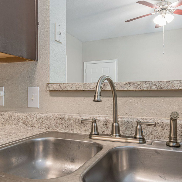 Carlyle Place Apartments general photo