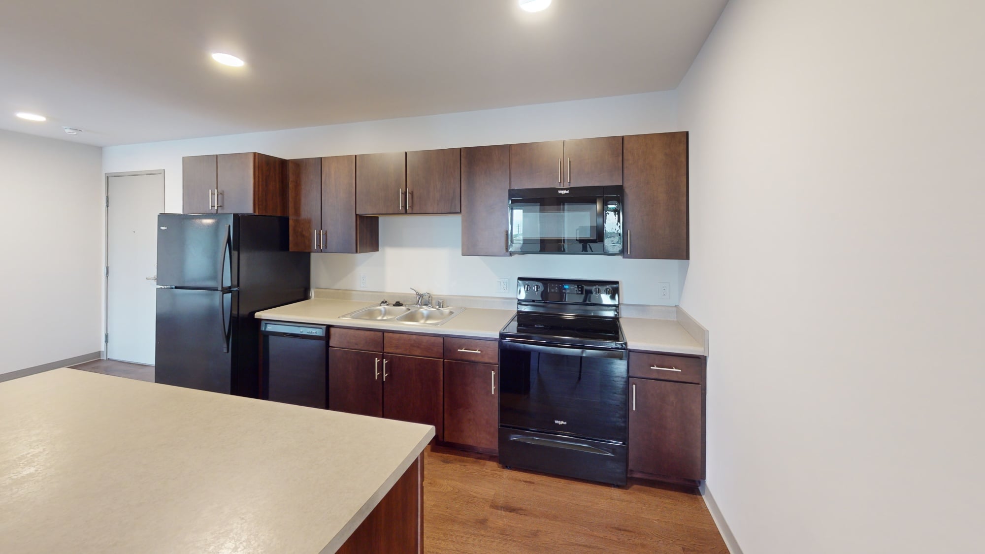 Bobcat - 3 Bed / 2 Bath