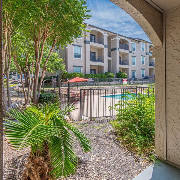 Carlyle Place Apartments general photo