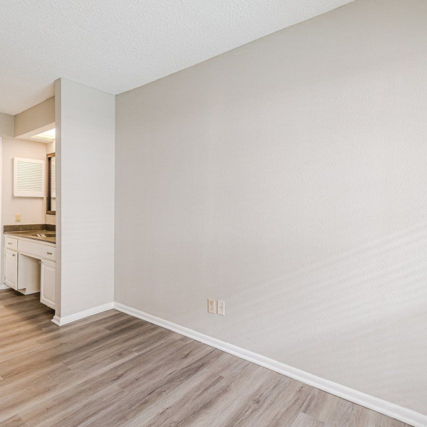 French Place Apartments general photo