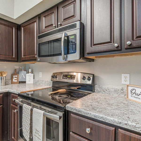 Carlyle Place Apartments general photo