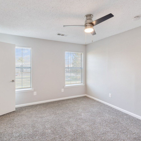 Steeplechase Apartments general photo