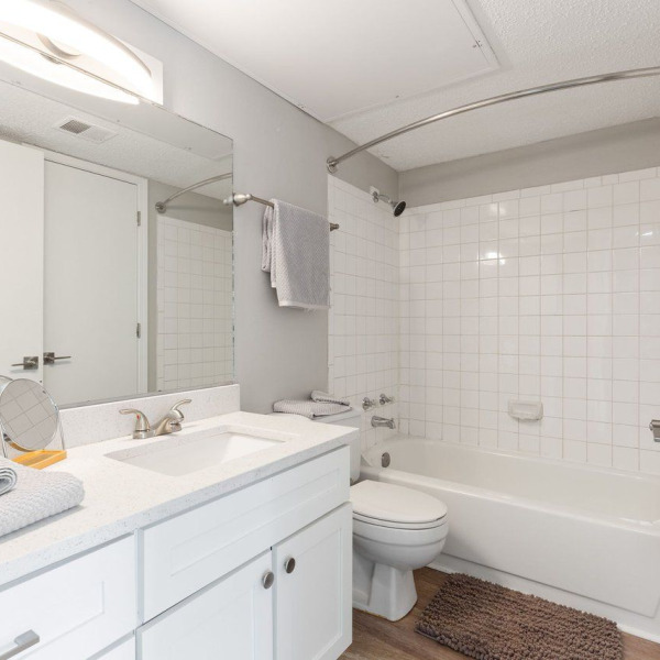 Steeplechase Apartments general photo