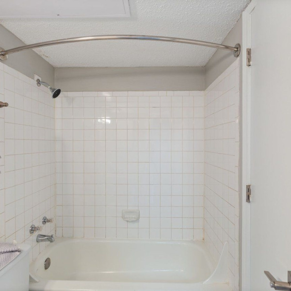 Steeplechase Apartments general photo