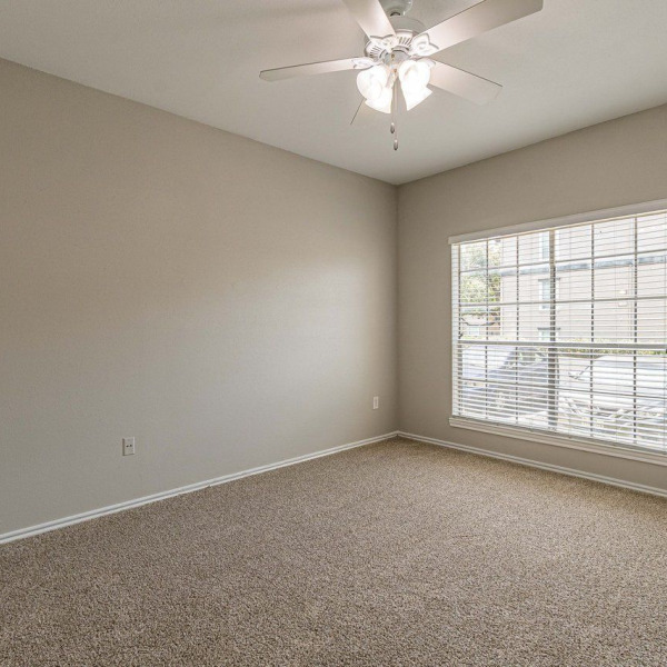 Carlyle Place Apartments general photo